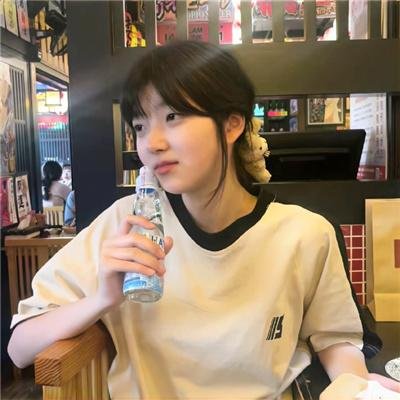 少女们的指南针